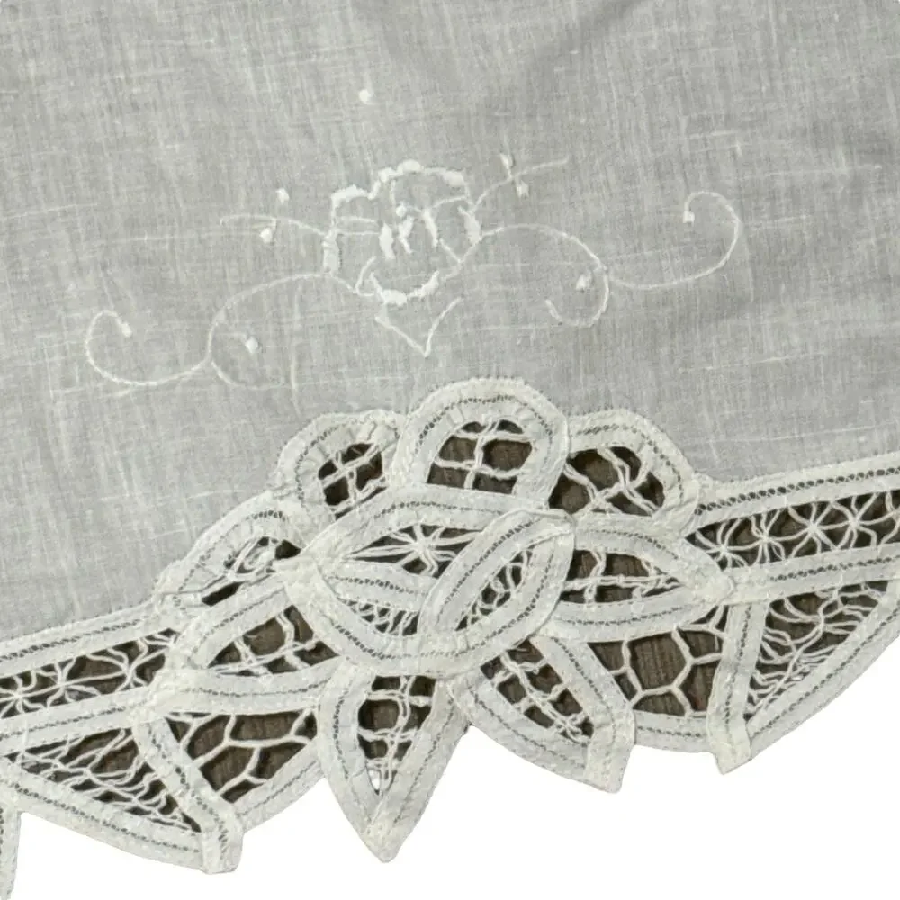 Vintage Embroidered 42